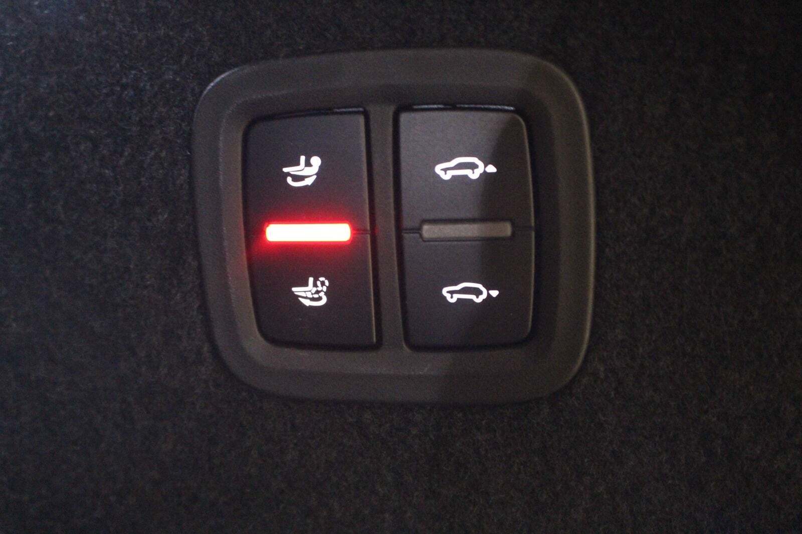 Gul Porsche Cayenne S fra 2019