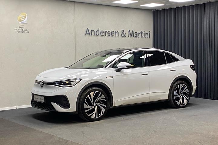 Hvid VW ID.5 fra 2023 set udefra