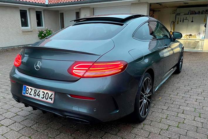 undefined Mercedes C400 fra 2017