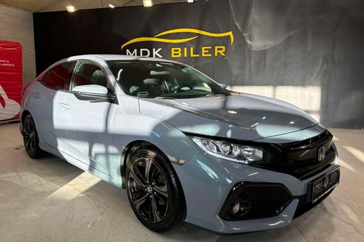 Sort Honda Civic fra 2017 set udefra