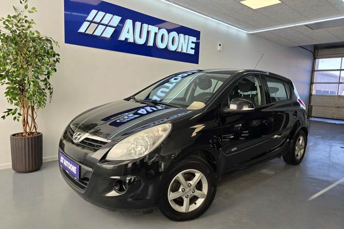 Sort Hyundai i20 fra 2011
