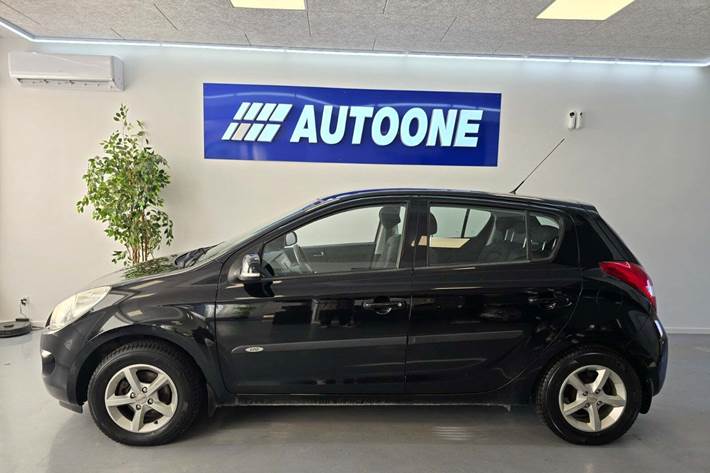 Sort Hyundai i20 fra 2011