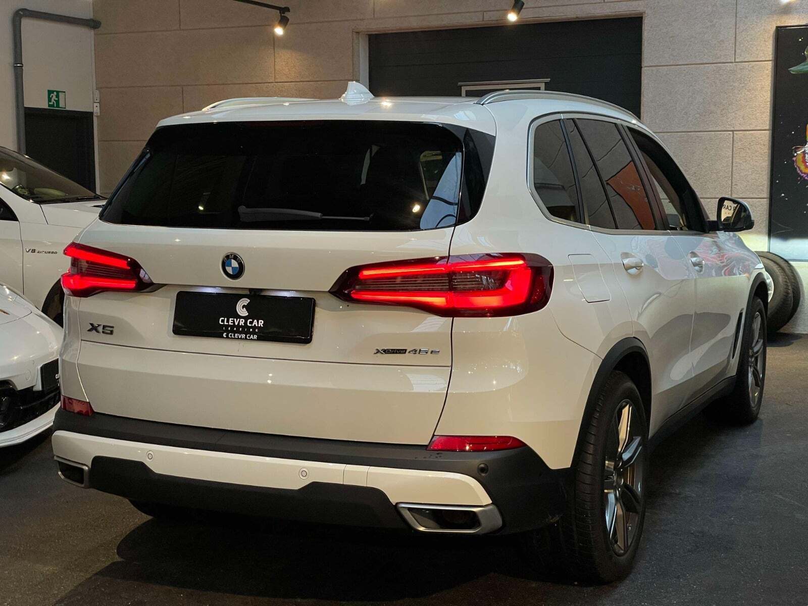 Hvid BMW X5 fra 2020