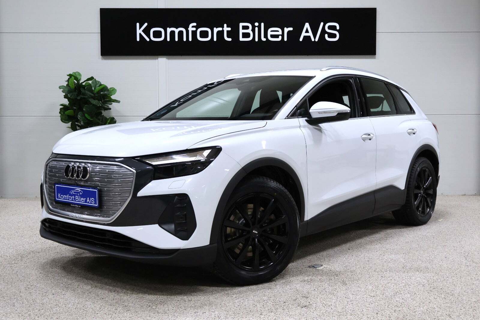 Hvid Audi Q4 e-tron fra 2022