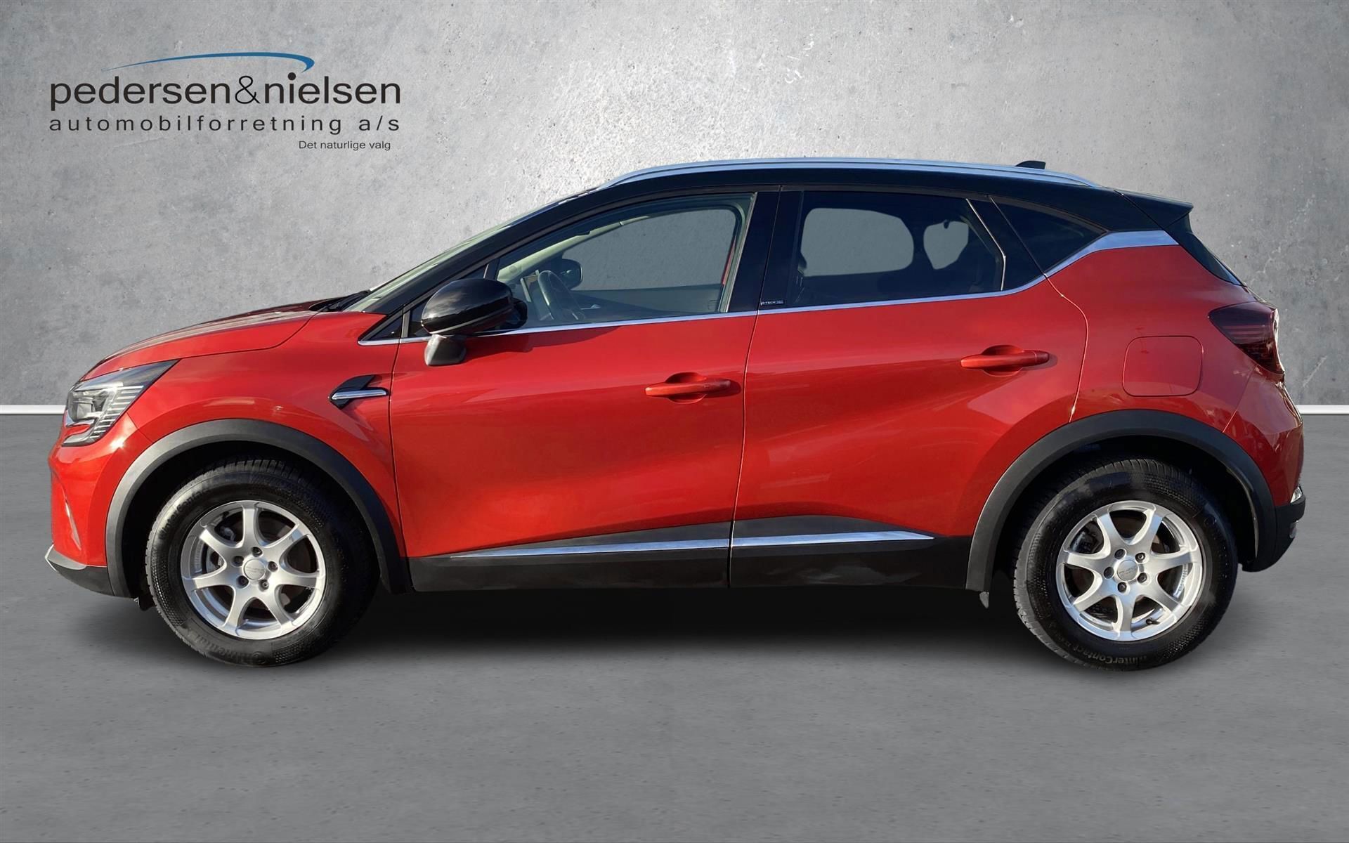 Rød Renault Captur fra 2020