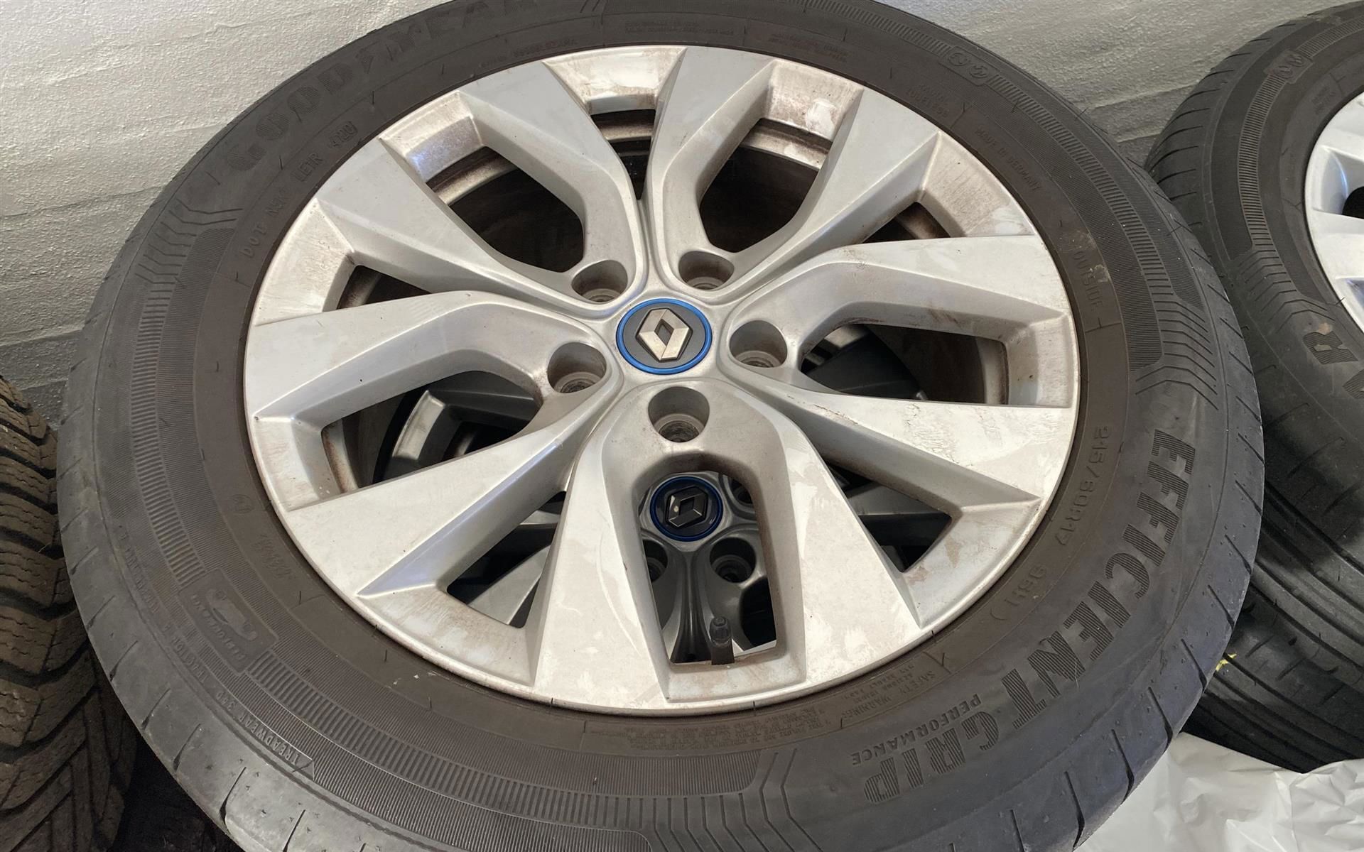 Rød Renault Captur fra 2020