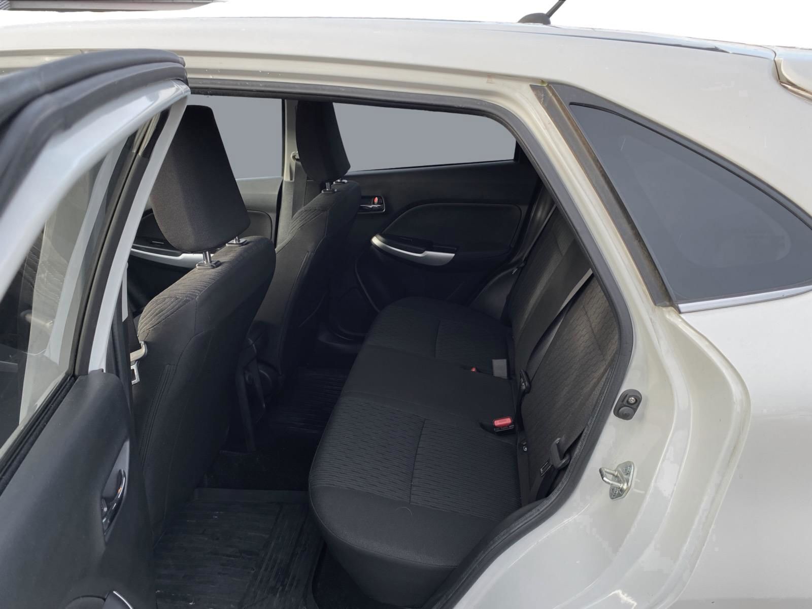 Hvid Suzuki Baleno fra 2020