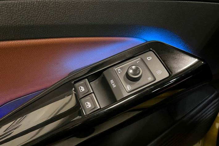 Gul VW ID.4 fra 2021