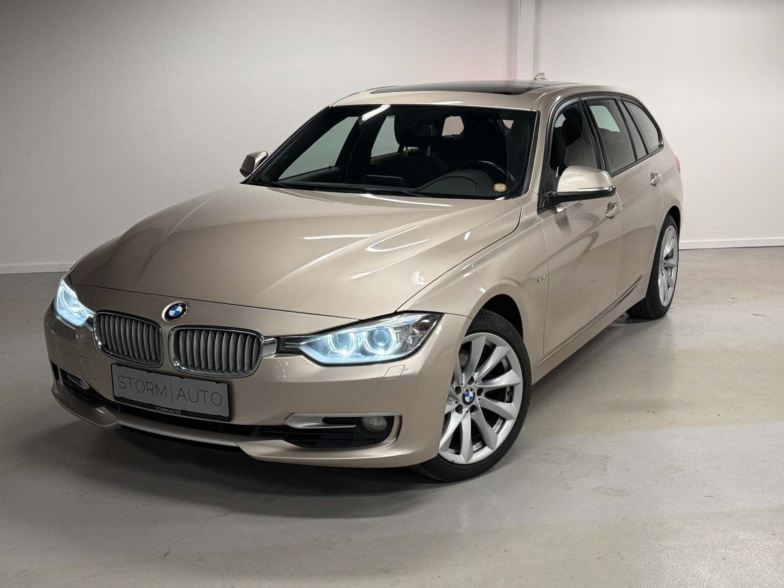BMW 330d 3,0 Touring aut. - 159.900 kr