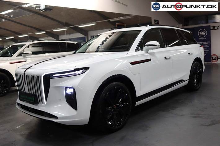 Hvid Hongqi E-HS9 fra 2023 set udefra