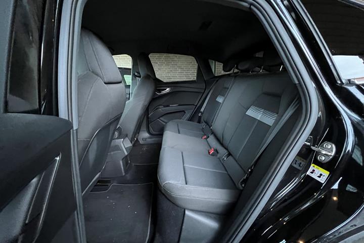 Sort Audi Q4 fra 2021