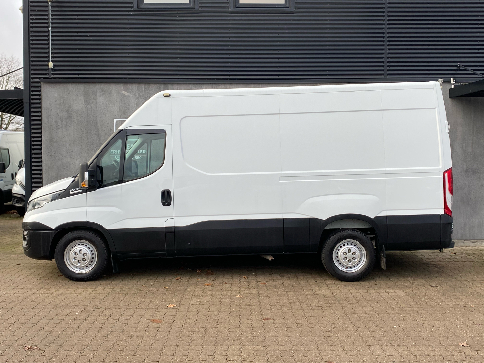 Iveco Daily 3,0 35S17 12m3 D 170HK Van 8g Aut.