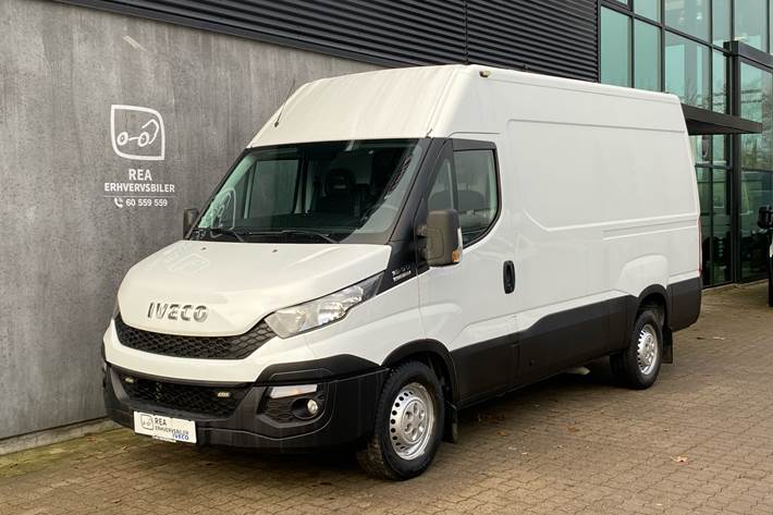Hvid Iveco Daily fra 2016
