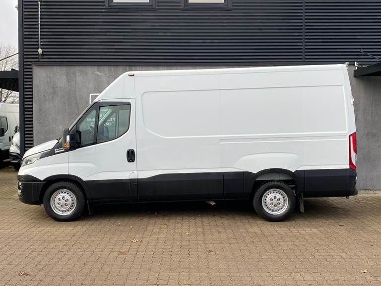 Iveco Daily 3,0 35S17 12m3 D 170HK Van 8g Aut.
