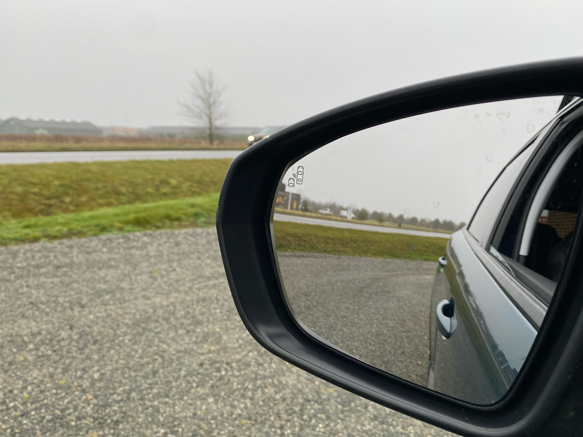 Grøn Peugeot 5008 fra 2019