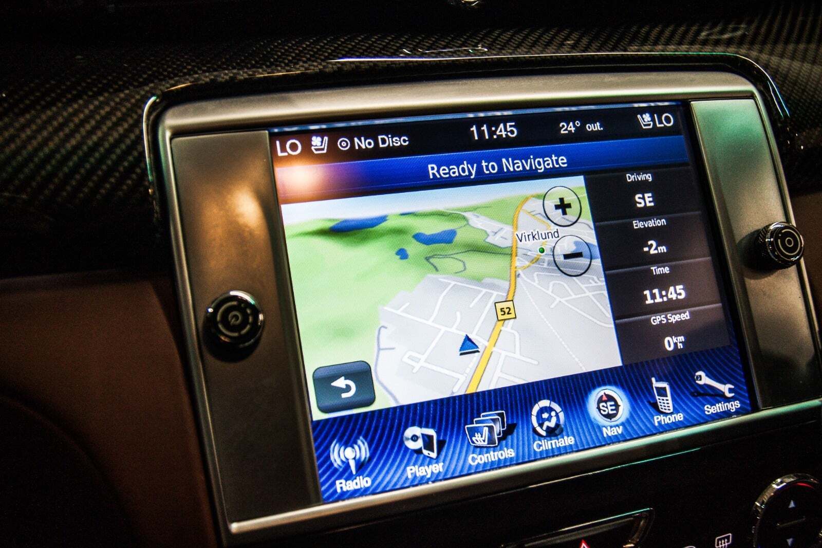 Sort Maserati Quattroporte fra 2013 set indefra