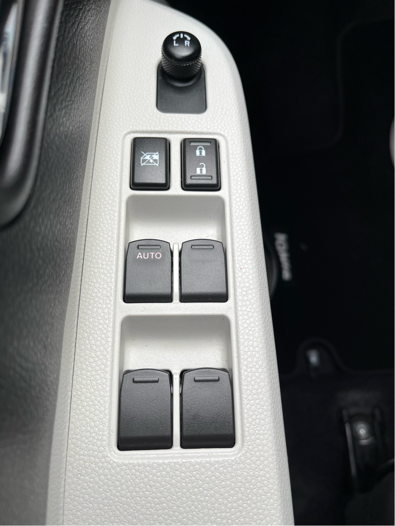 Sølv Suzuki Ignis fra 2020 set indefra