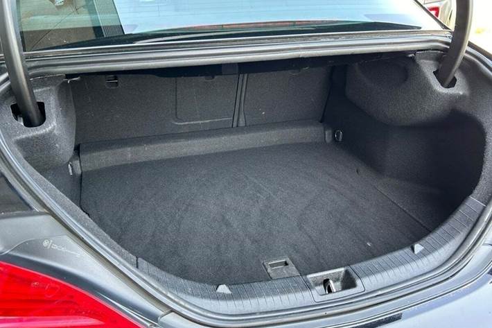 Sort Mercedes CLA200 fra 2016