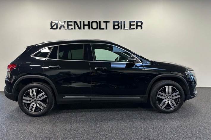Sort Mercedes EQA250 fra 2021