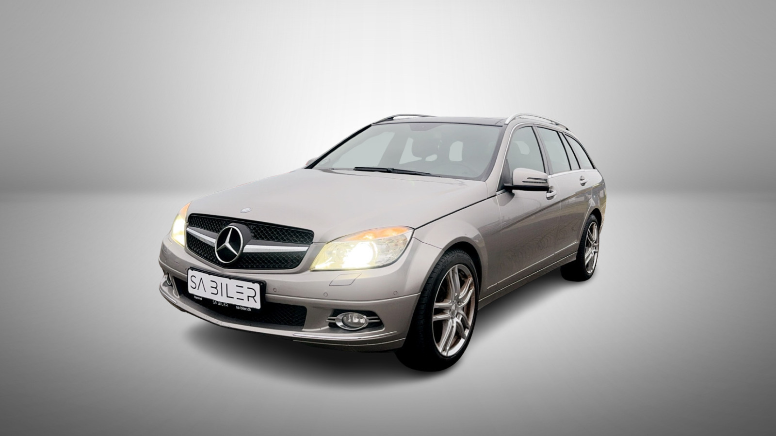 undefined Mercedes C320 fra 2009 set udefra