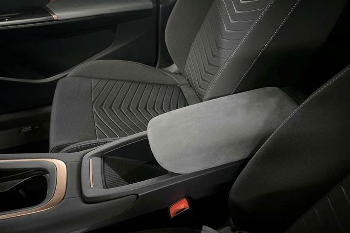 Blå Cupra Born fra 2023