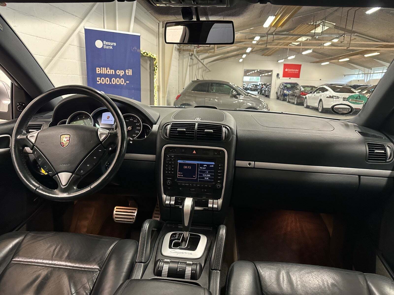 Sølv Porsche Cayenne Turbo fra 2003