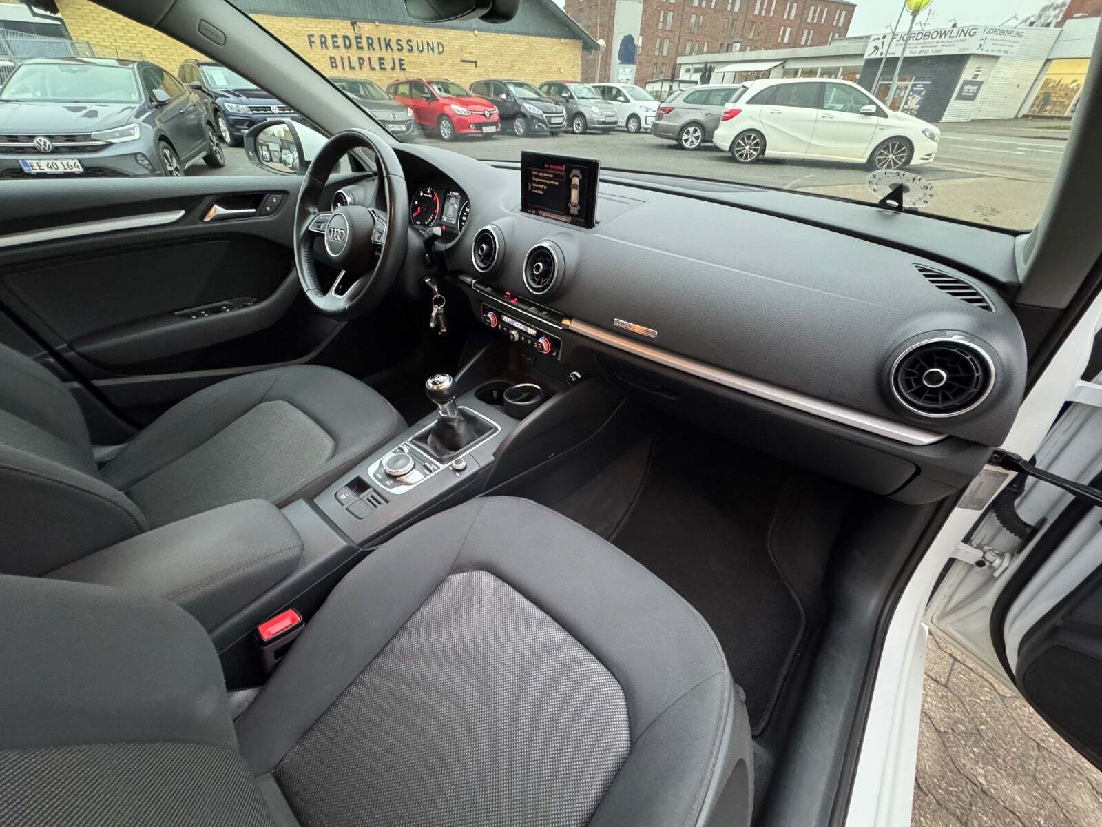 Hvid Audi A3 fra 2018