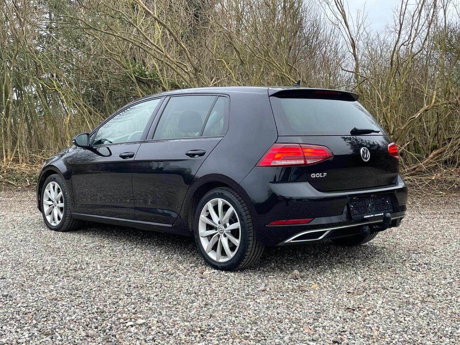 Sort VW Golf VII fra 2019