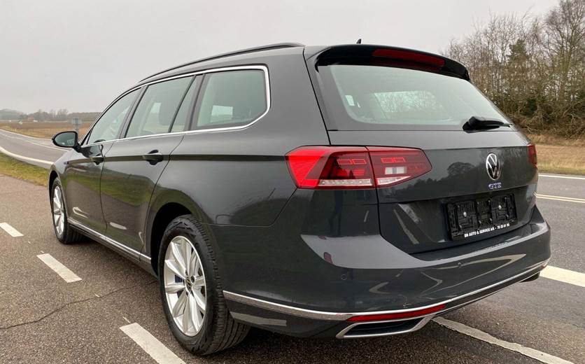 VW Passat