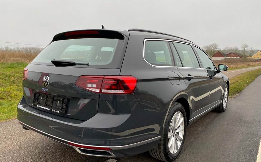 VW Passat