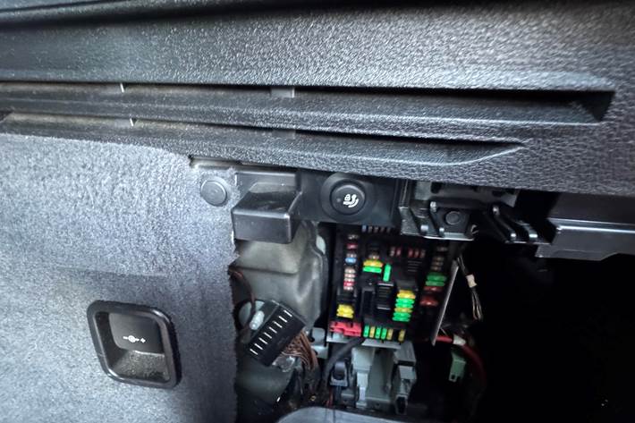 Sølv BMW X5 fra 2017