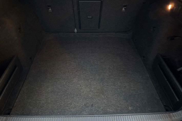 Sort Skoda Octavia fra 2018