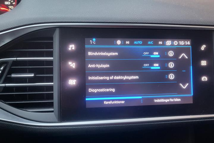 Sort Peugeot 308 fra 2019