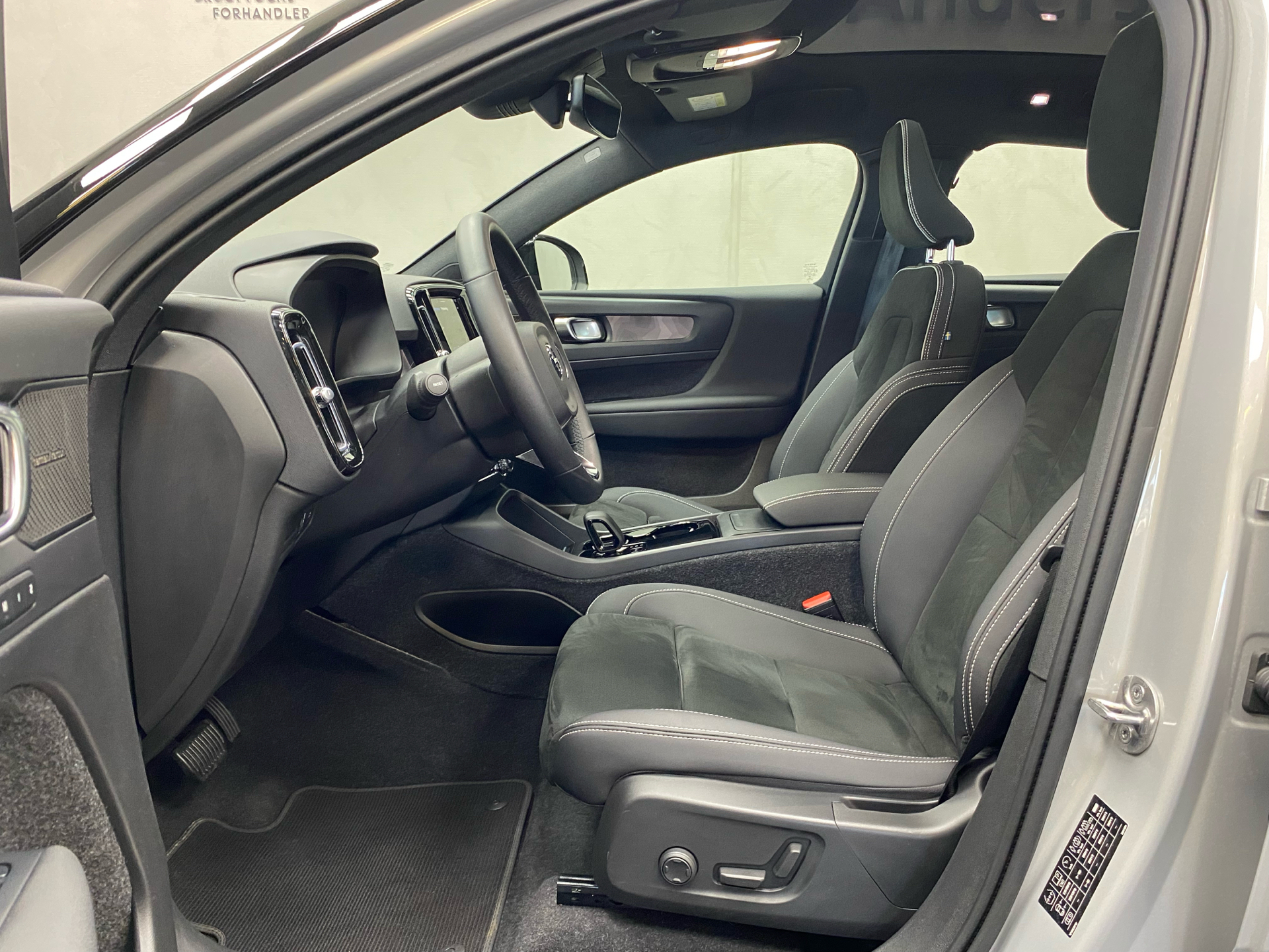 Volvo C40