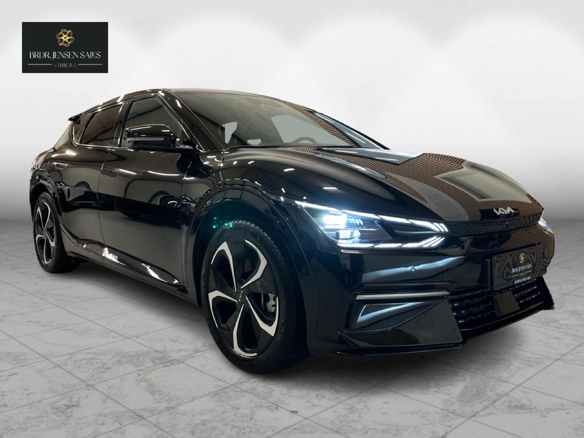 Sort Kia EV6 fra 2023 set udefra