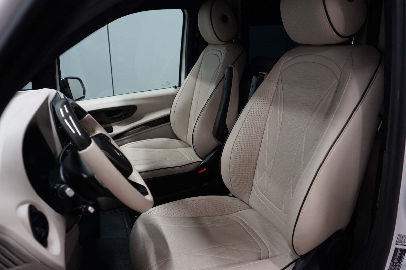 Mercedes Vito 116 2,2 CDi Tourer VIP aut. L