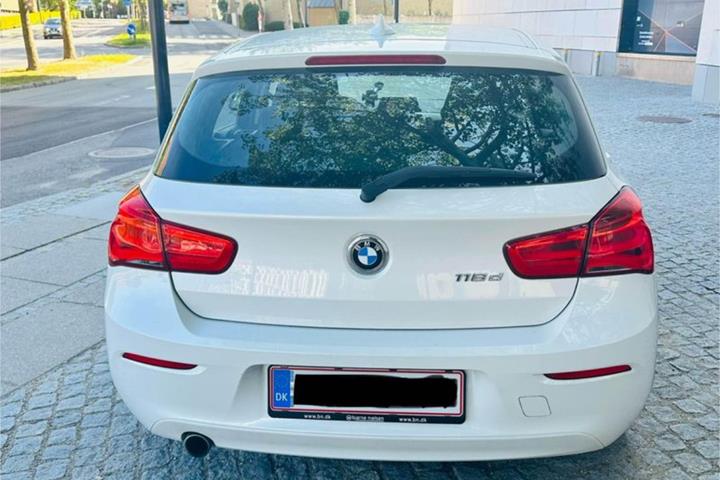 Hvid BMW 1-Serie fra 2018