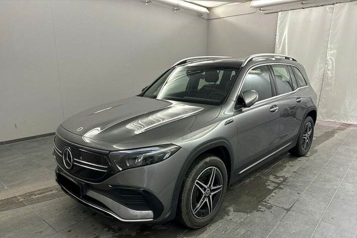 Grå Mercedes EQB300 fra 2022