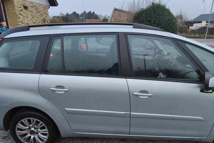 Sølv Citroën Grand C4 Picasso fra 2010