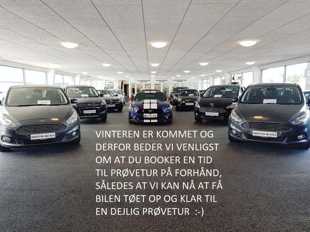 Rød Citroën C3 fra 2019