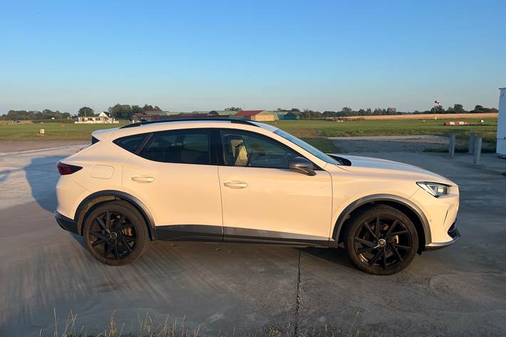 Hvid Seat CUPRA Born High EL 204 HK AUT fra 2021