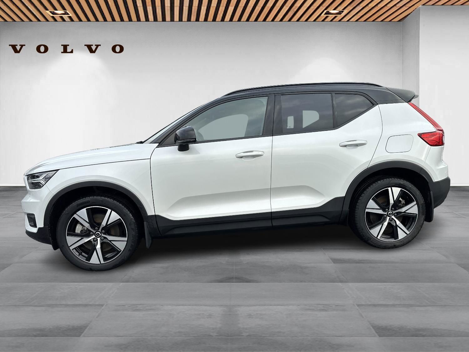 Volvo XC40 P8 Recharge Twin Pro AWD 408HK 5d Aut.