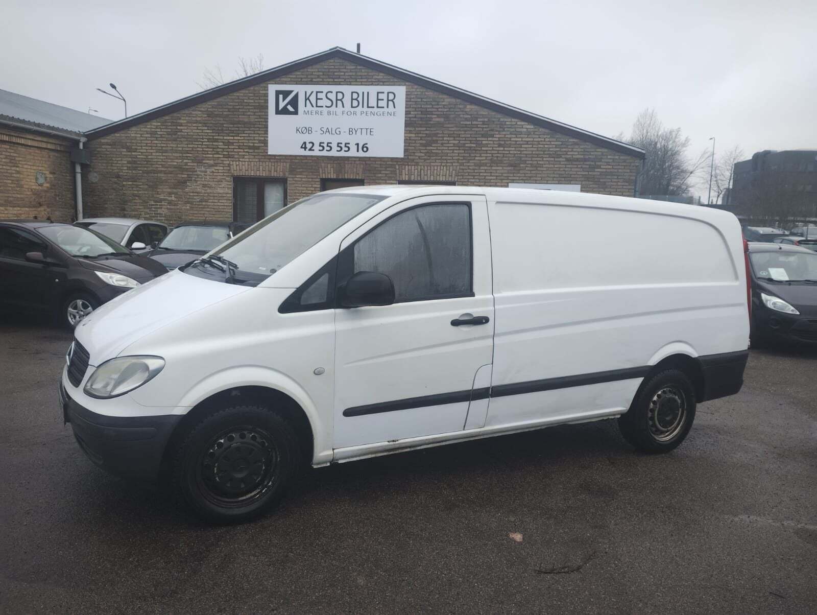 undefined Mercedes Vito 109 fra 2010 set udefra