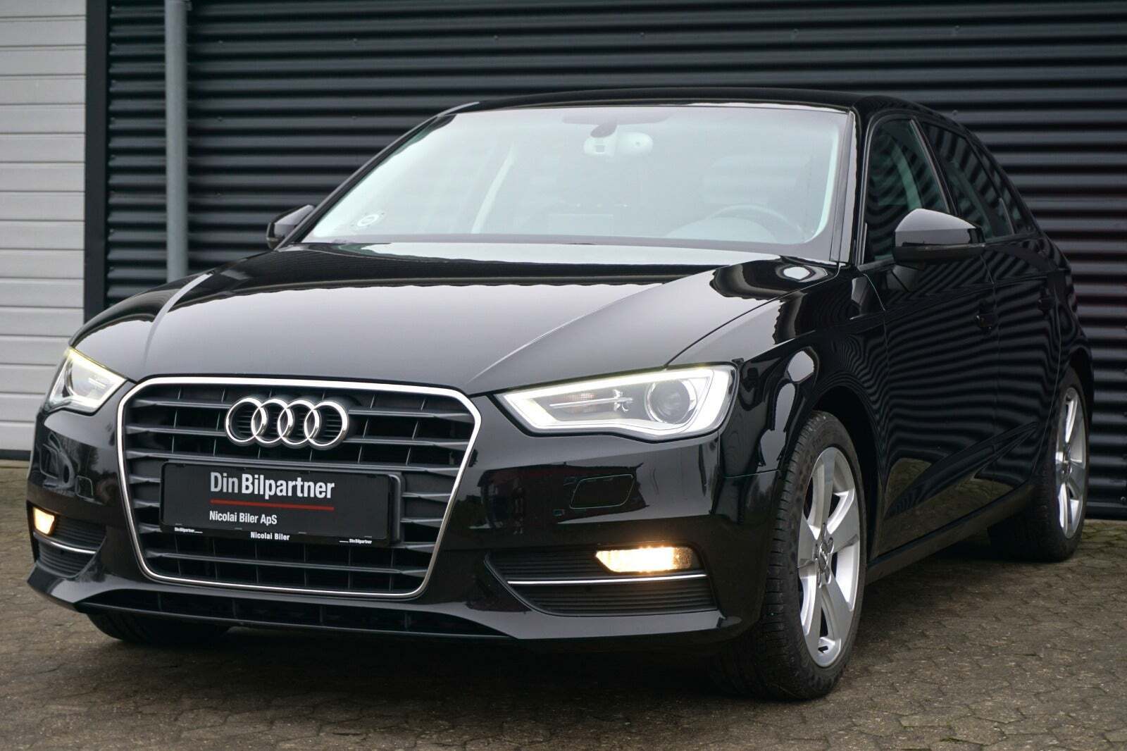 Sort Audi A3 fra 2014