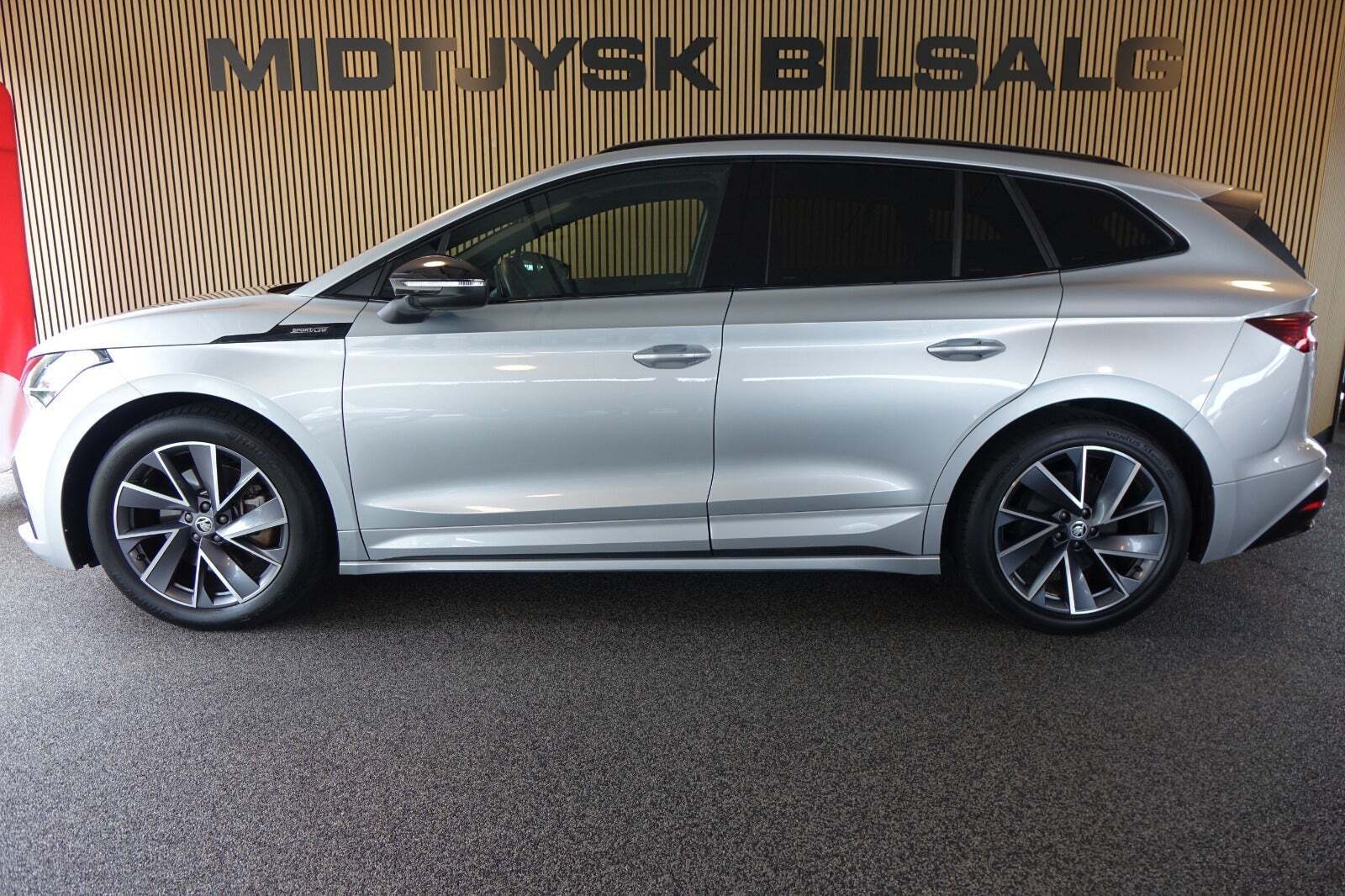 Sølv Skoda Enyaq fra 2021