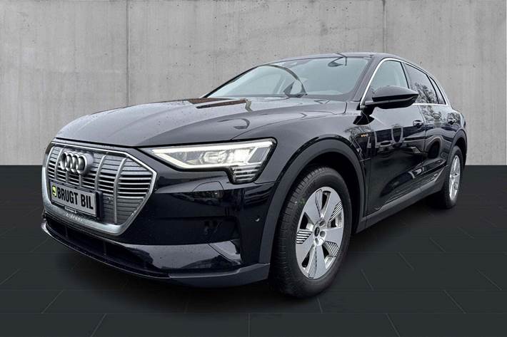 Sort Audi e-tron fra 2021