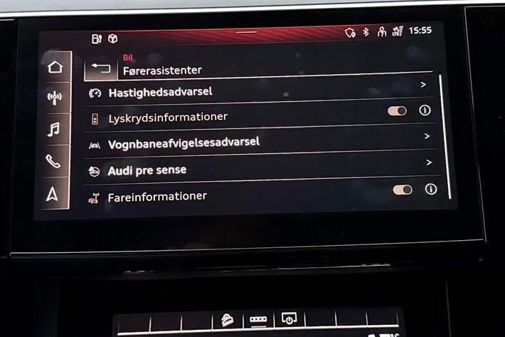 Sort Audi e-tron fra 2021