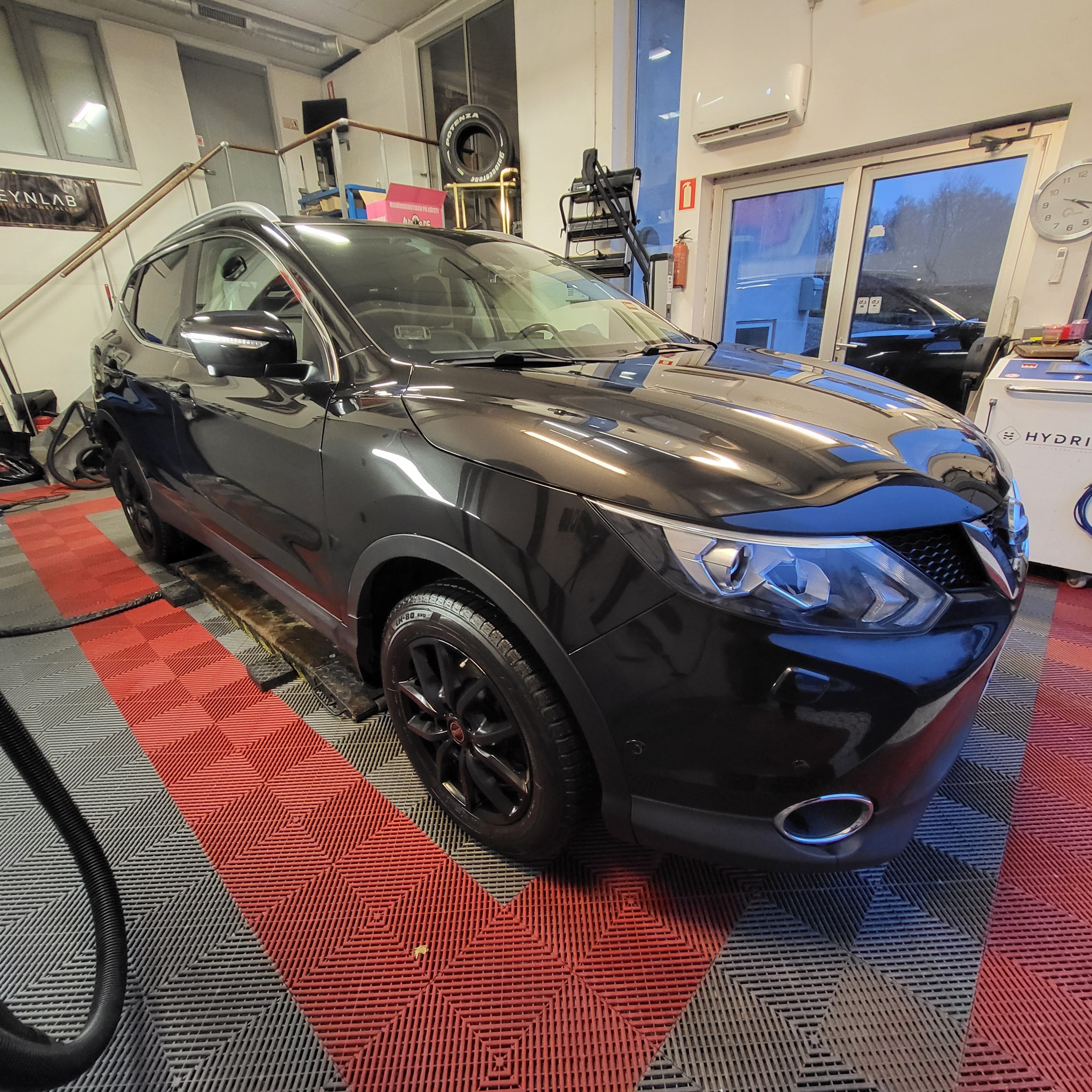 Nissan Qashqai 1,6 dCi 2WD 6 M/T