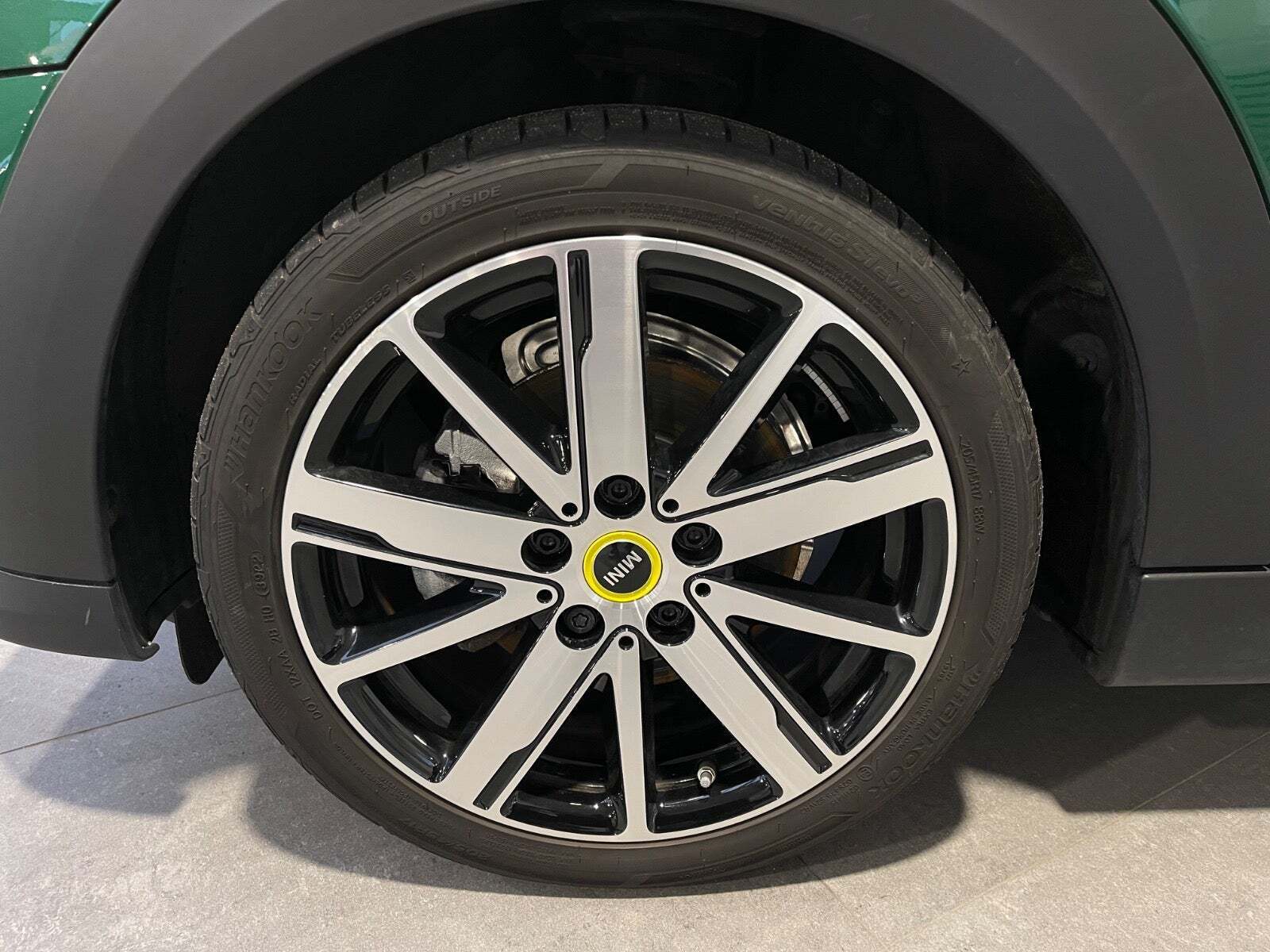 Grøn Mini Cooper SE fra 2023