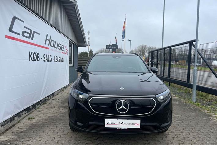 Sort Mercedes EQA250 fra 2024